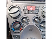 Fiat - 2005 - panda - 1.2 dynamic - 01-pz-bp - afbeelding 4 van  12