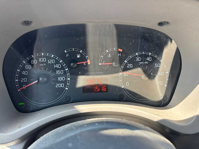 Fiat - 2005 - panda - 1.2 navigator - personenauto - afbeelding 4 van  13