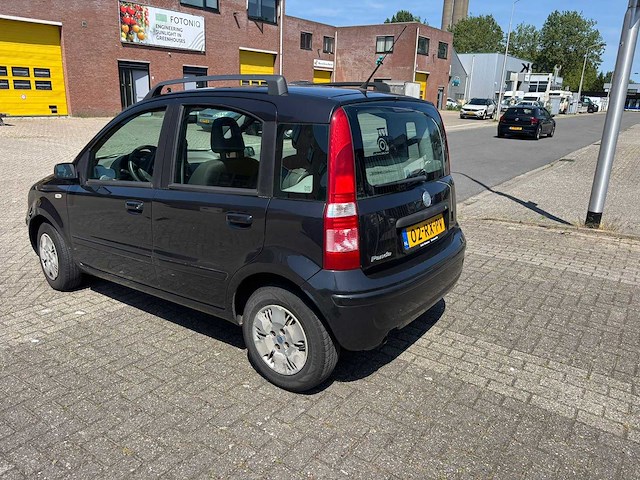 Fiat - 2005 - panda - 1.2 navigator - personenauto - afbeelding 7 van  13