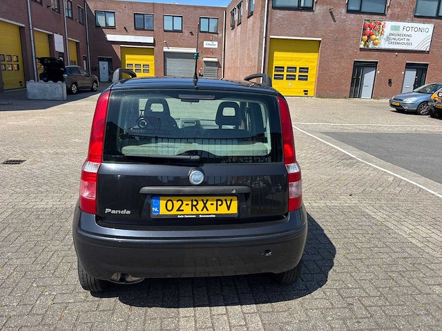 Fiat - 2005 - panda - 1.2 navigator - personenauto - afbeelding 8 van  13