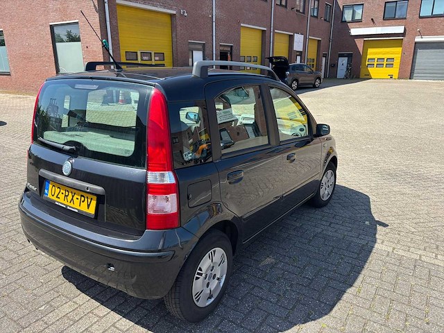 Fiat - 2005 - panda - 1.2 navigator - personenauto - afbeelding 9 van  13