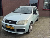 Fiat - 2005 - punto - 1.2 navigator - personenauto - afbeelding 1 van  8