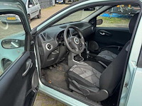 Fiat - 2005 - punto - 1.2 navigator - personenauto - afbeelding 6 van  8