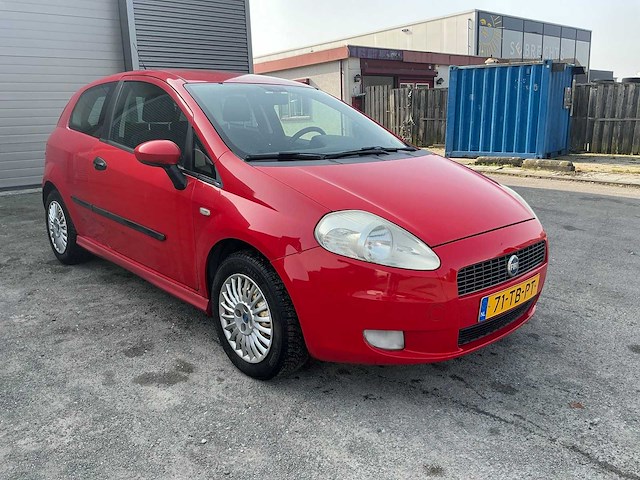 Fiat - 2006 - grande punto - 1.2 edizione cool - personenauto (71-tb-pt) - afbeelding 8 van  14