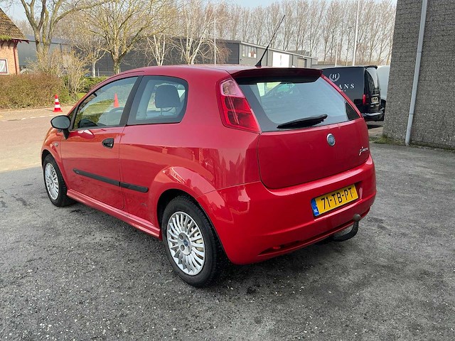 Fiat - 2006 - grande punto - 1.2 edizione cool - personenauto (71-tb-pt) - afbeelding 11 van  14