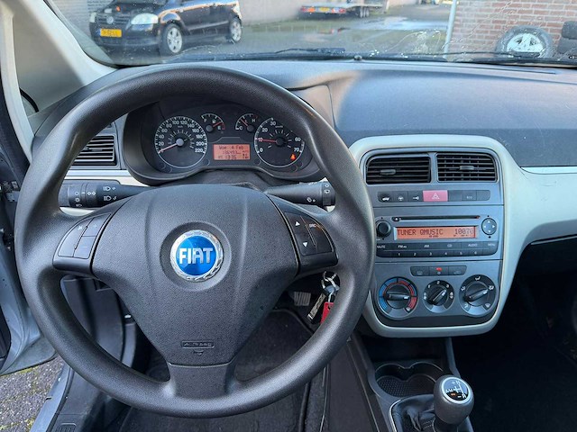 Fiat - 2007 - grande punto - 1.4 dynamic automaat - personenauto - afbeelding 8 van  10
