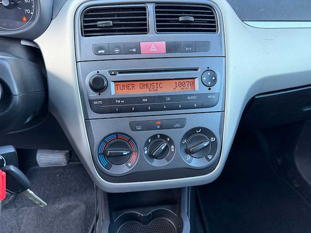 Fiat - 2007 - grande punto - 1.4 dynamic automaat - personenauto - afbeelding 9 van  10