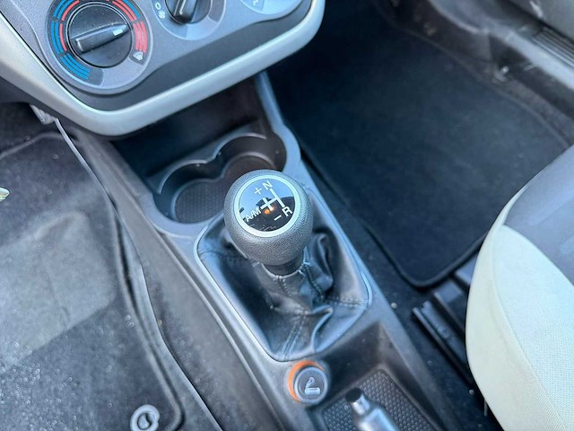 Fiat - 2007 - grande punto - 1.4 dynamic automaat - personenauto - afbeelding 10 van  10