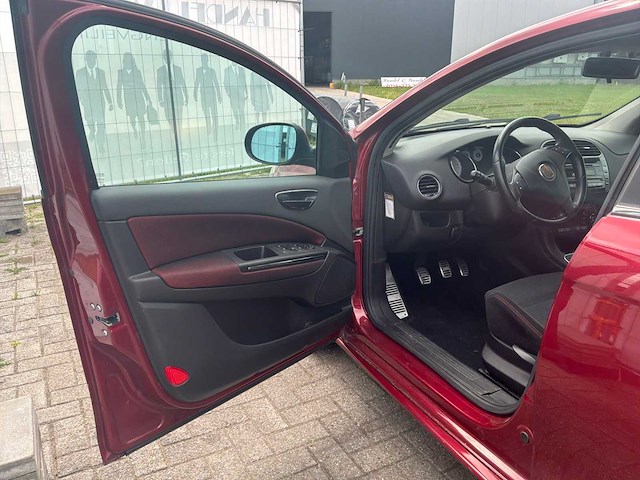 Fiat - 2008 - bravo - 2.0 m-jet sport plus - personenauto - afbeelding 4 van  23
