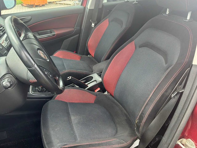 Fiat - 2008 - bravo - 2.0 m-jet sport plus - personenauto - afbeelding 8 van  23