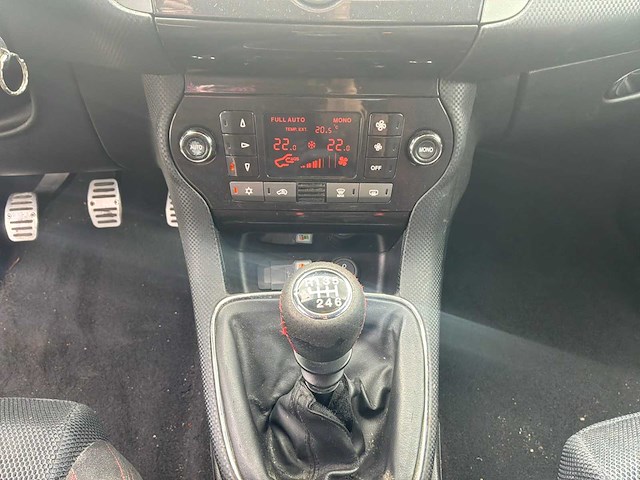 Fiat - 2008 - bravo - 2.0 m-jet sport plus - personenauto - afbeelding 10 van  23