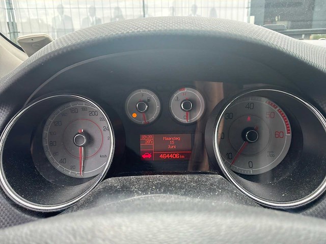 Fiat - 2008 - bravo - 2.0 m-jet sport plus - personenauto - afbeelding 13 van  23