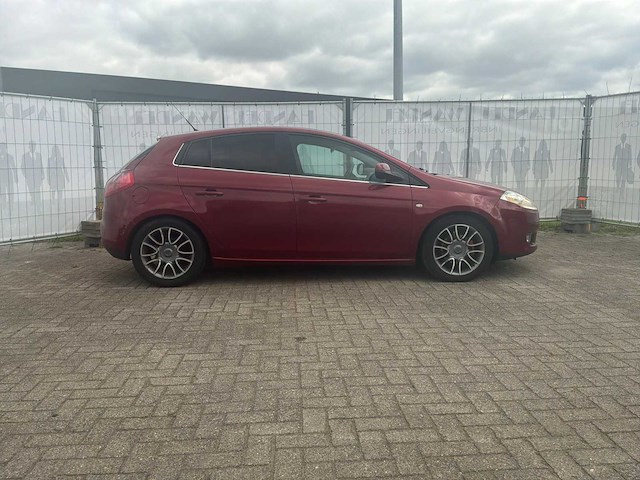 Fiat - 2008 - bravo - 2.0 m-jet sport plus - personenauto - afbeelding 23 van  23