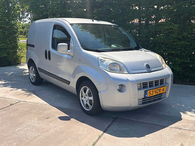 Fiat - 2009 - fiorino - 1.3 mj sx - personenauto - afbeelding 2 van  16