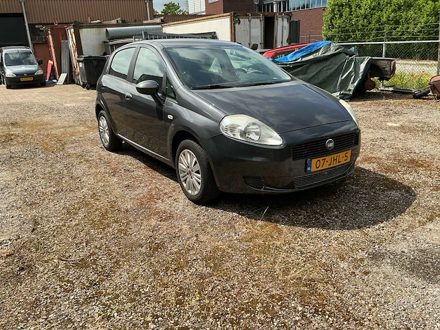 Fiat - 2009 - grande punto - 1.4 edizione lusso - personenauto - afbeelding 2 van  8