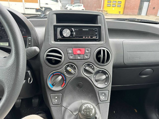 Fiat - 2009 - panda - 1.2 panda aardgas - personenauto - afbeelding 4 van  15