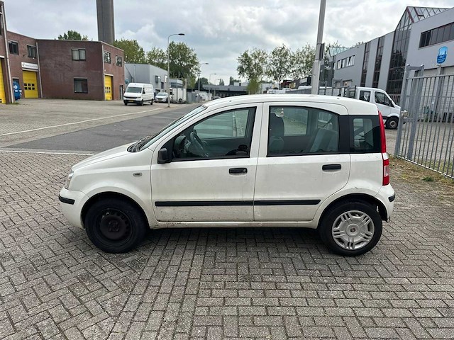 Fiat - 2009 - panda - 1.2 panda aardgas - personenauto - afbeelding 8 van  15