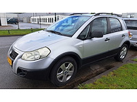 Fiat - 2009 - sedici - 1.6-16v dynamic - 17-kfl-8 - afbeelding 1 van  7