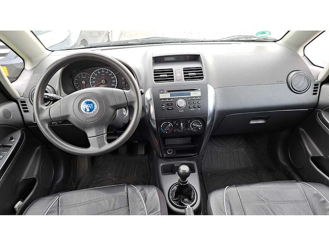 Fiat - 2009 - sedici - 1.6-16v dynamic - 17-kfl-8 - afbeelding 7 van  7