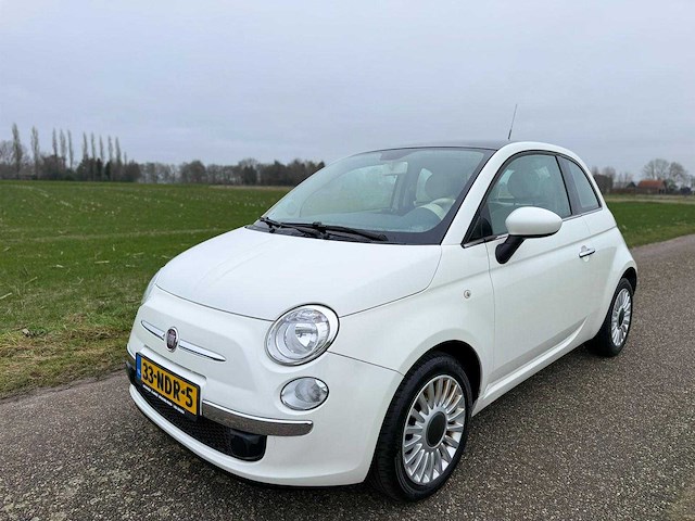 Fiat - 2010 - 500 - 1.2 lounge - 33-ndr-5 - afbeelding 1 van  13