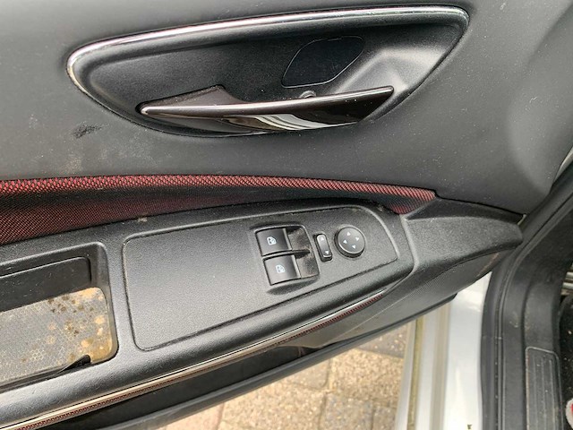 Fiat - 2010 - bravo - 1.4 t-jet ed. sport - 64-lbg-2 - afbeelding 6 van  20