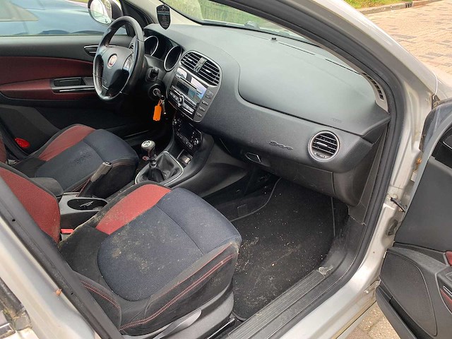 Fiat - 2010 - bravo - 1.4 t-jet ed. sport - 64-lbg-2 - afbeelding 8 van  20