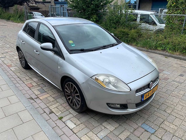 Fiat - 2010 - bravo - 1.4 t-jet ed. sport - 64-lbg-2 - afbeelding 12 van  20
