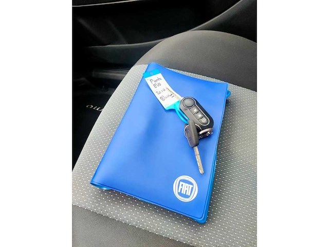 Fiat - 2010 - grande punto - 1.2 actual -42-ljv-5 - afbeelding 10 van  13