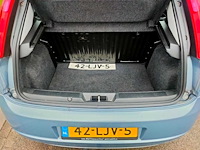 Fiat - 2010 - grande punto - 1.2 actual -42-ljv-5 - afbeelding 11 van  13