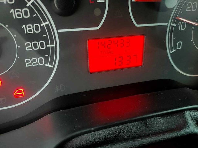 Fiat - 2010 - grande punto - 1.2 actual -42-ljv-5 - afbeelding 12 van  13