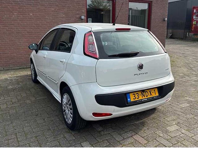 Fiat - 2010 - punto evo - 1.3 m-jet dynamic - personenauto - afbeelding 5 van  9