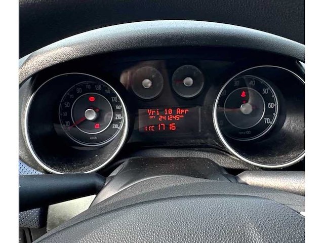 Fiat - 2010 - punto evo - 1.3 m-jet dynamic - personenauto - afbeelding 7 van  9