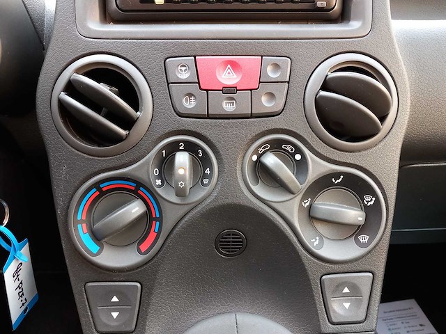 Fiat - 2011 - panda - 1.2 edizione cool - personenauto - afbeelding 2 van  17