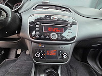 Fiat - 2011 - punto evo - 1.4-16v m-air dyn. - 76-rhz-6 - personenauto - 63400 km - afbeelding 10 van  22