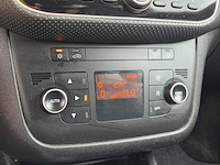 Fiat - 2011 - punto evo - 1.4-16v m-air dyn. - 76-rhz-6 - personenauto - 63400 km - afbeelding 11 van  22