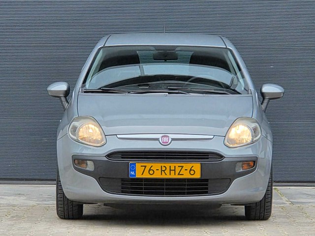 Fiat - 2011 - punto evo - 1.4-16v m-air dyn. - 76-rhz-6 - personenauto - 63400 km - afbeelding 9 van  22