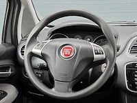 Fiat - 2011 - punto evo - 1.4-16v m-air dyn. - 76-rhz-6 - personenauto - 63400 km - afbeelding 4 van  26