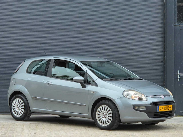 Fiat - 2011 - punto evo - 1.4-16v m-air dyn. - 76-rhz-6 - personenauto - 63400 km - afbeelding 20 van  26