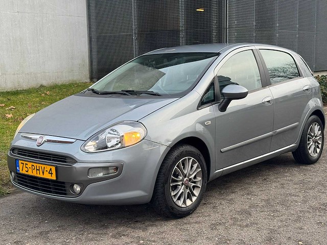Fiat - 2011 - punto evo - 1.4 dynamic - 75-phv-4 - afbeelding 1 van  16