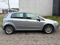 Fiat - 2011 - punto evo - 1.4 dynamic - 75-phv-4 - afbeelding 11 van  16