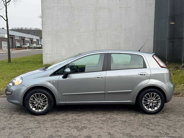 Fiat - 2011 - punto evo - 1.4 dynamic - 75-phv-4 - afbeelding 14 van  15