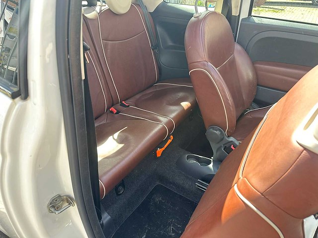 Fiat - 2012 - 500 cabrio - 0.9 twinair lounge - personenauto - afbeelding 7 van  9