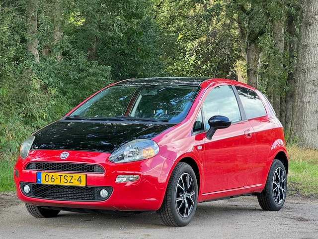 Fiat - 2012 - punto evo - 0.9 twinair pop - 06-tsz-4 - afbeelding 1 van  17