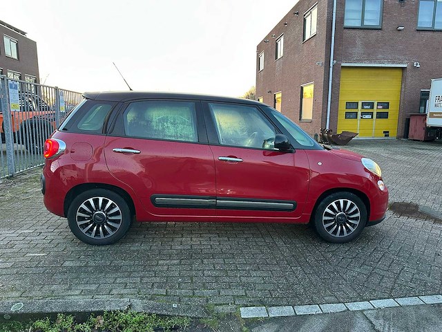 Fiat - 2013 - 500 l - 0.9 twinair easy eco - personenauto - afbeelding 17 van  19