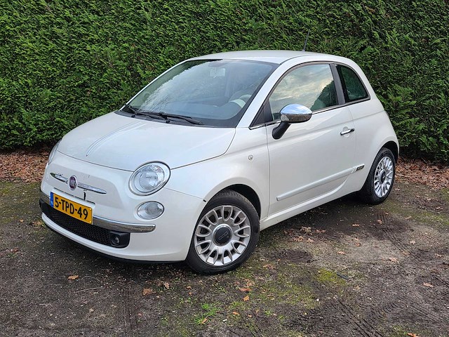 Fiat - 2014 - 500 - 0.9 twinair t easy - 5-tpd-49 - afbeelding 1 van  18