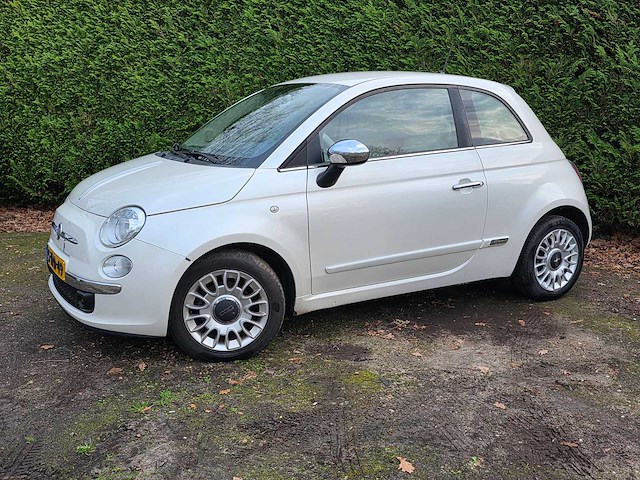 Fiat - 2014 - 500 - 0.9 twinair t easy - 5-tpd-49 - afbeelding 11 van  18