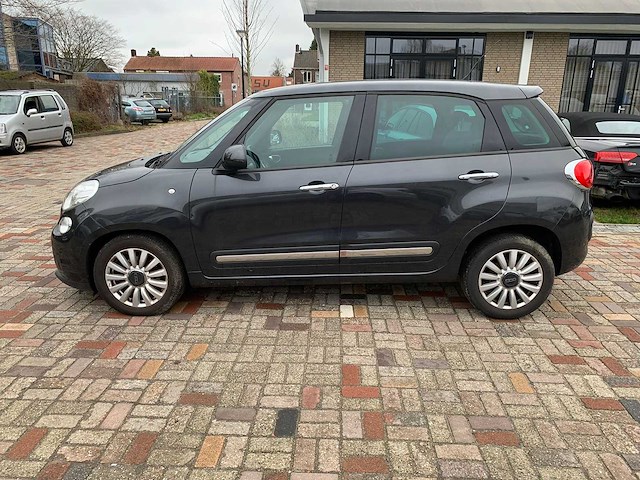 Fiat - 2014 - 500 l - 0.9 twinair easy eco - 9-txr-26 - afbeelding 2 van  6