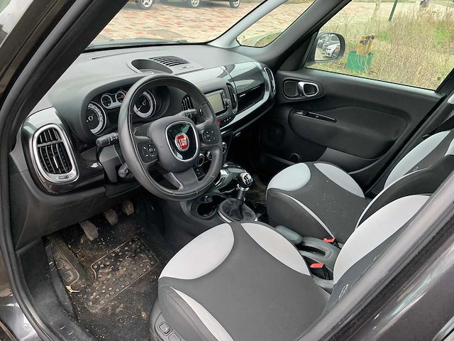 Fiat - 2014 - 500 l - 0.9 twinair easy eco - 9-txr-26 - afbeelding 3 van  13