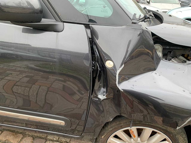Fiat - 2014 - 500 l - 0.9 twinair easy eco - 9-txr-26 - afbeelding 4 van  13
