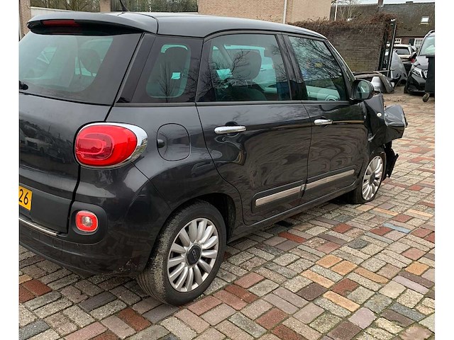 Fiat - 2014 - 500 l - 0.9 twinair easy eco - 9-txr-26 - afbeelding 12 van  13